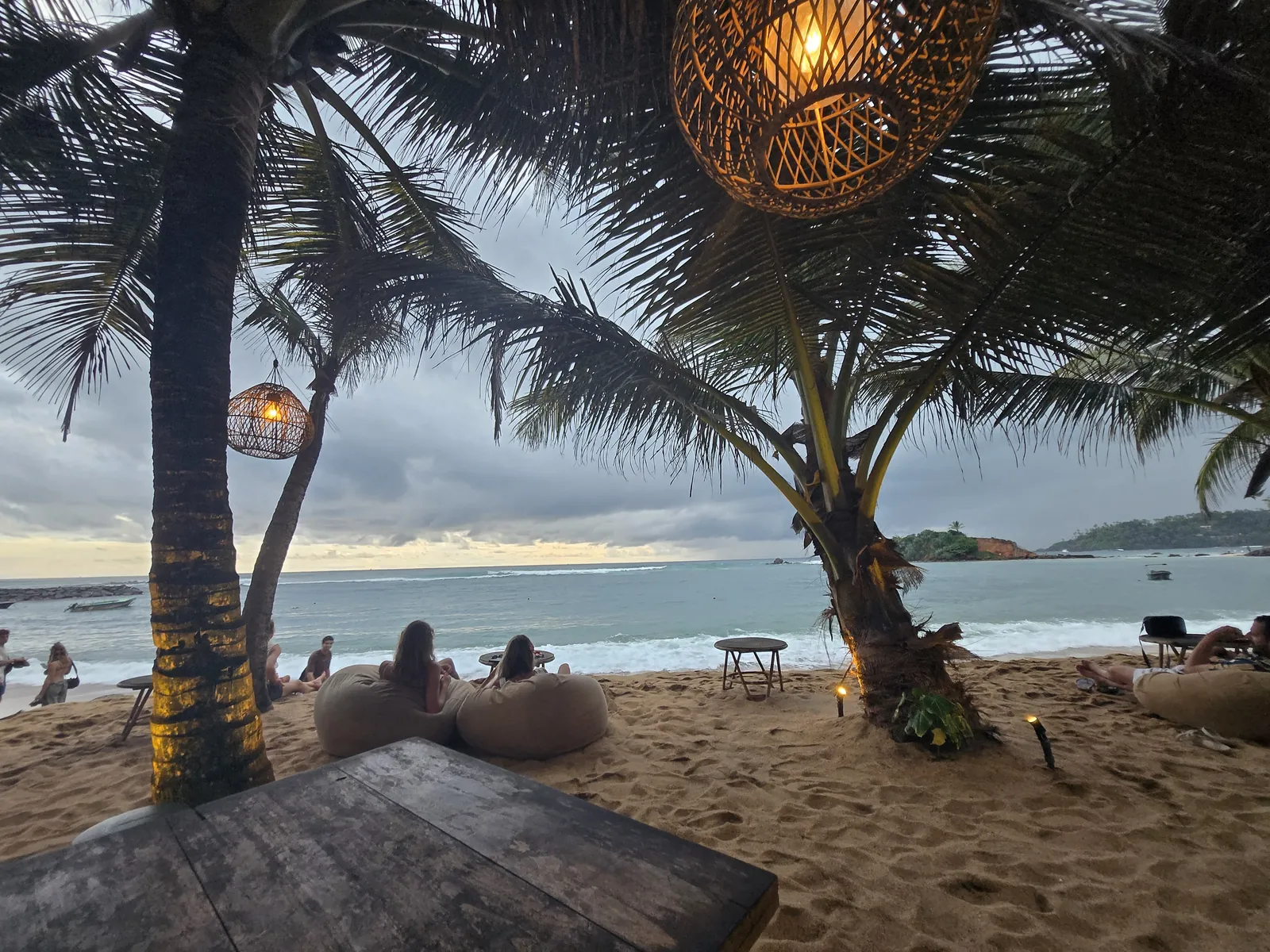Bar de plage au coucher du soleil